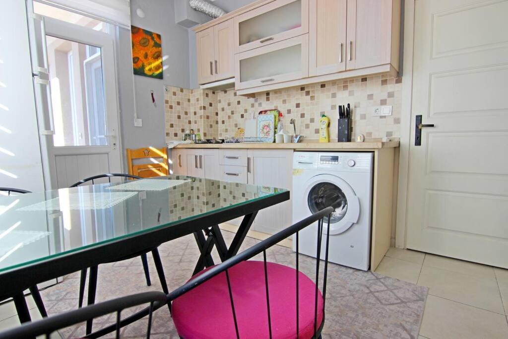 Ozkan Apartment - Fethiye Center Fully Furnished 50Mbps Wifi Netflix Eksteriør bilde